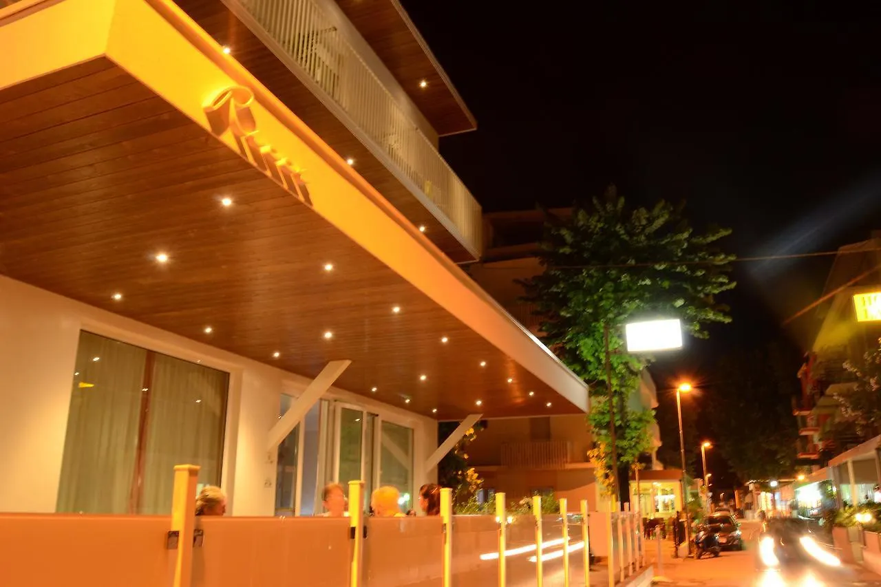 Hotel Ricci Римини