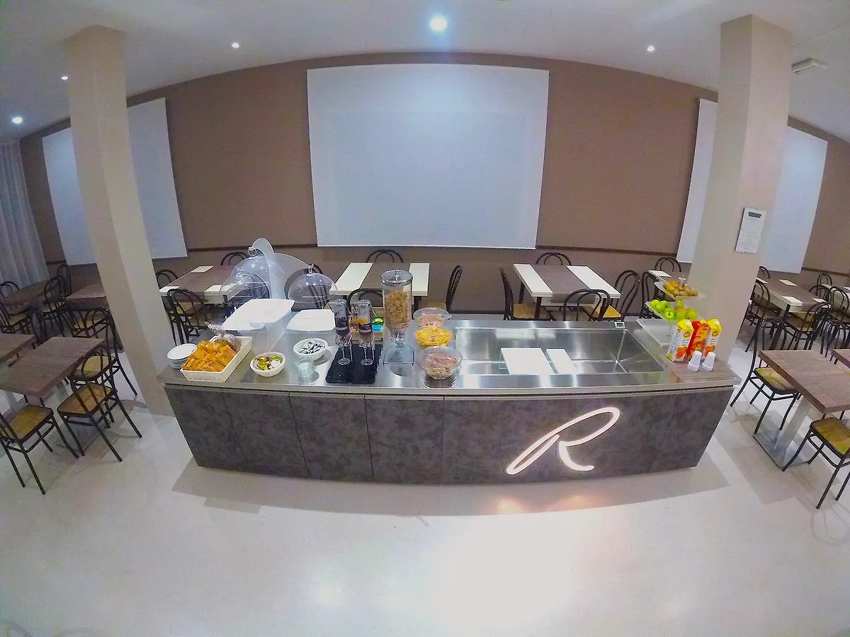 Hotel Ricci 리미니 2*,